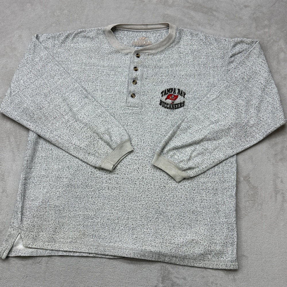 Vintage Tampa Bay Buccaneers Henley Men XL Grey Long Sleeve Marled Shirt NFL Y2K